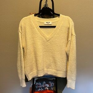 Soft Snowy Cropped Sweater